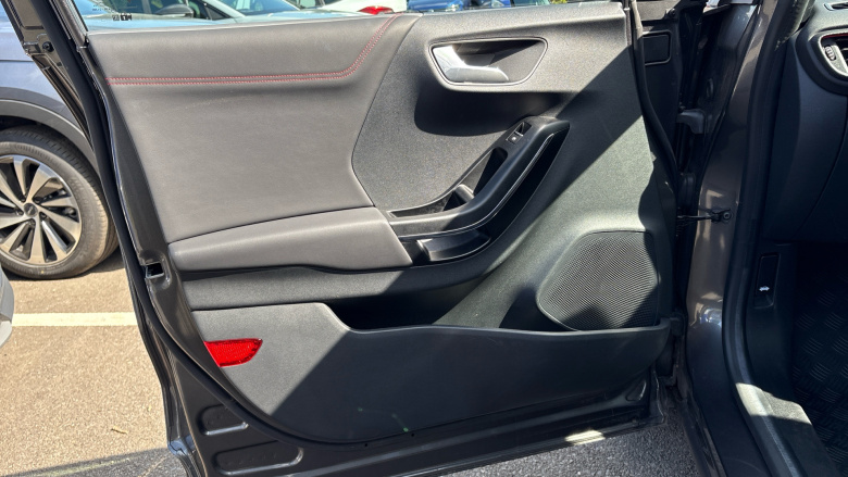 Ford Puma 1.0 EcoBoost Hybrid mHEV 155 ST-Line X 5dr Petrol Hatchback